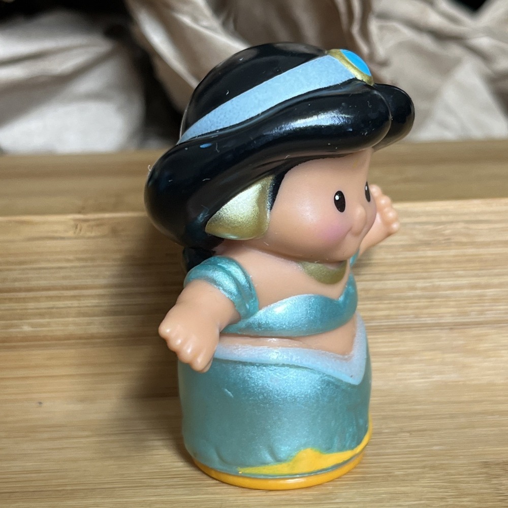 Fisher Price Little People Disney‎ Princess Shinny Jasmine Figure 2012 Chunk - Picture 2 of 9